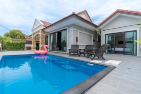 The Thalang Pool villa